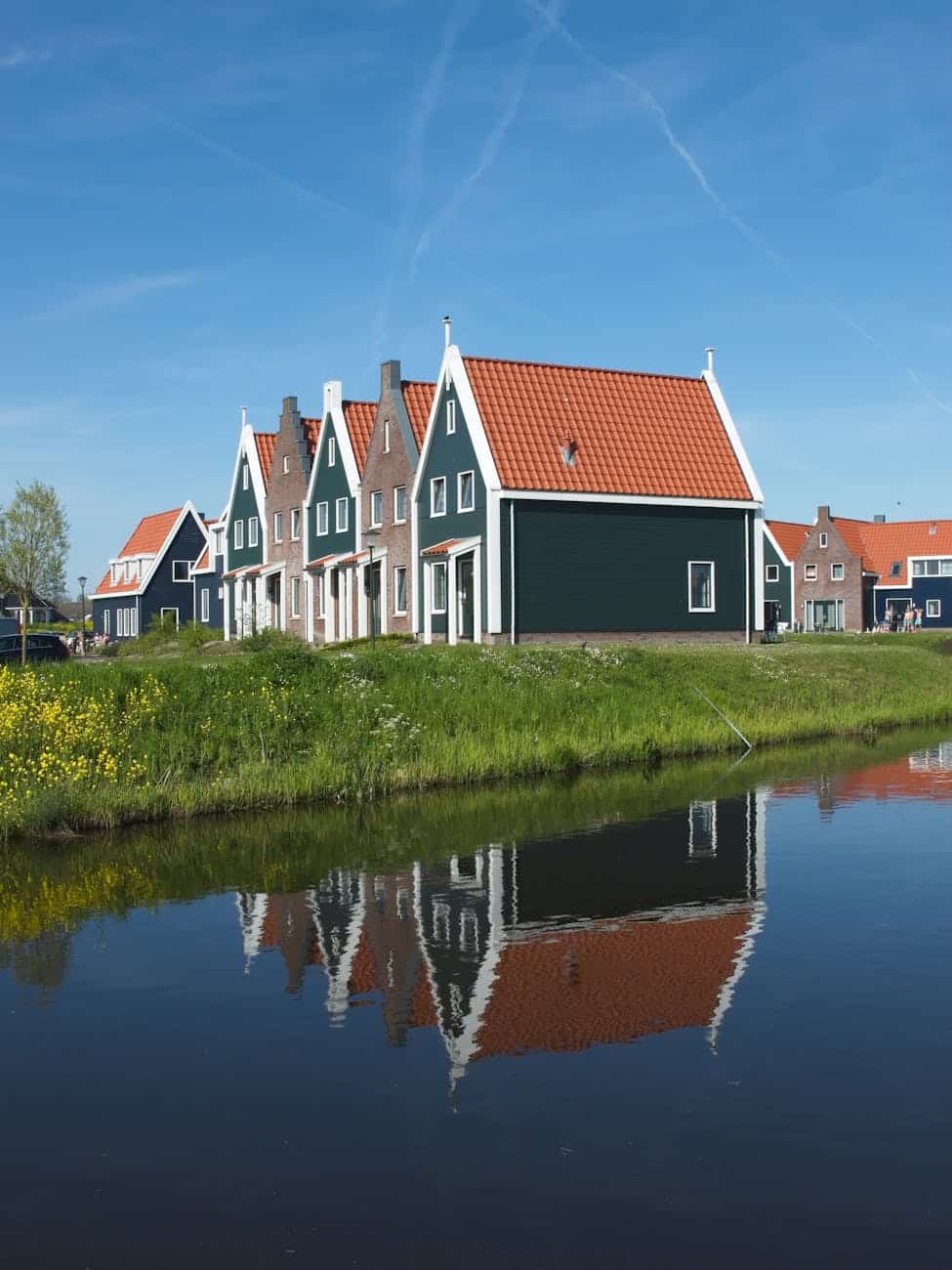 Explore Marken & Volendam by e-bike from Amsterdam