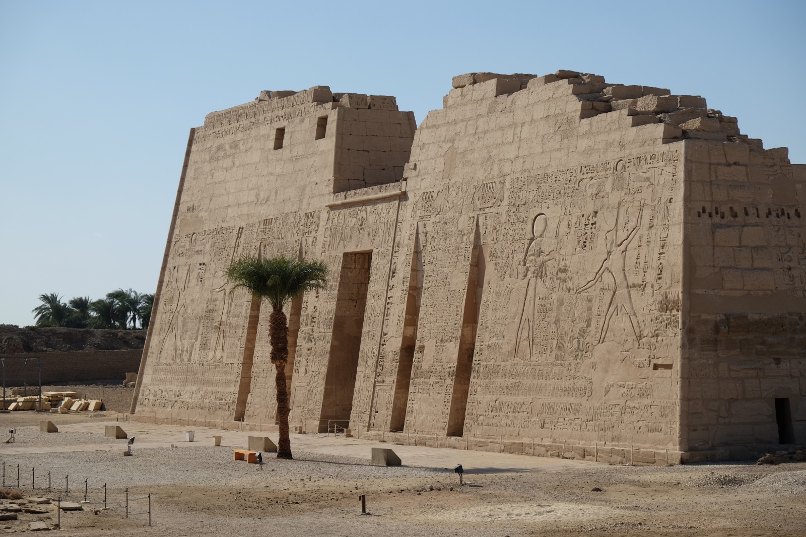 Guided Tours Packages In Egypt Pyramids Luxor Nile Bahariya Hurgada
