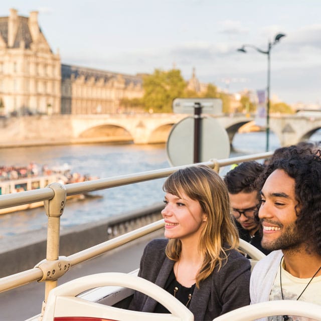 Big Bus Tours in Paris